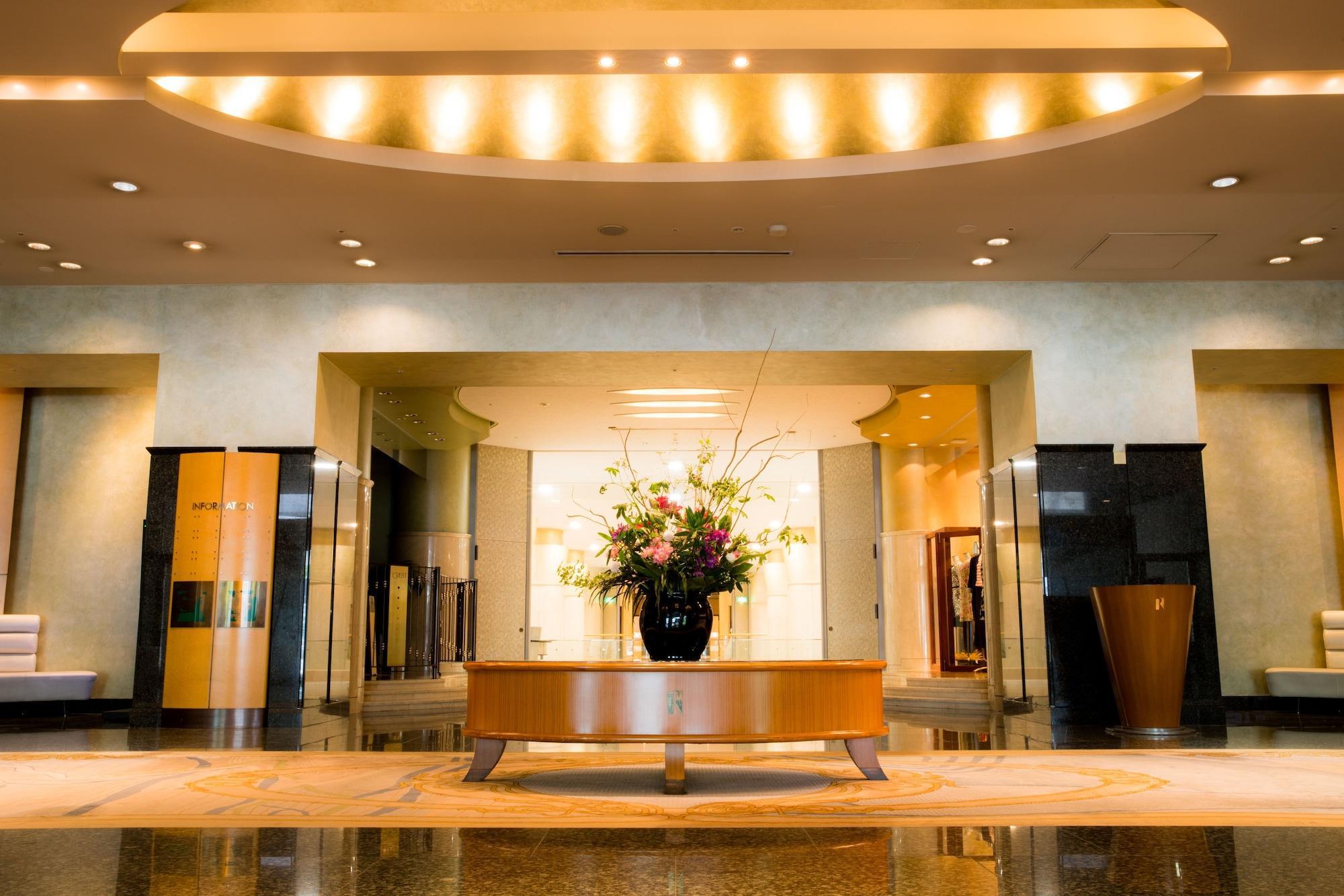 Royton Sapporo Hotel Kültér fotó Lobby