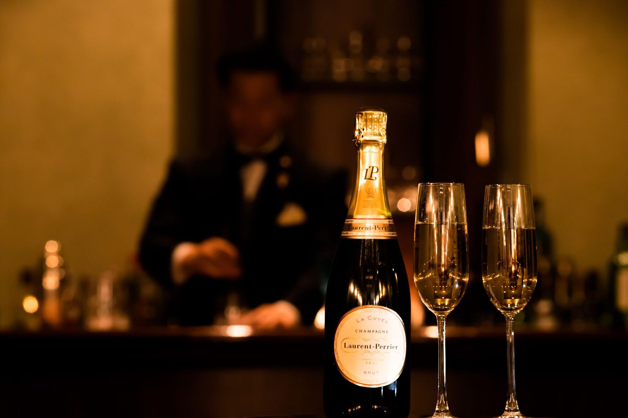 Royton Sapporo Hotel Kültér fotó Champagne